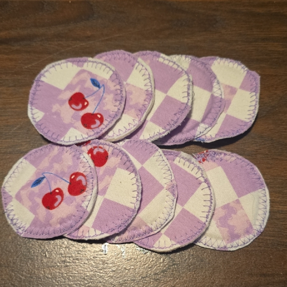 Purple and White Checkered with Cherry Design Reusable Face Wipes 10 Pack